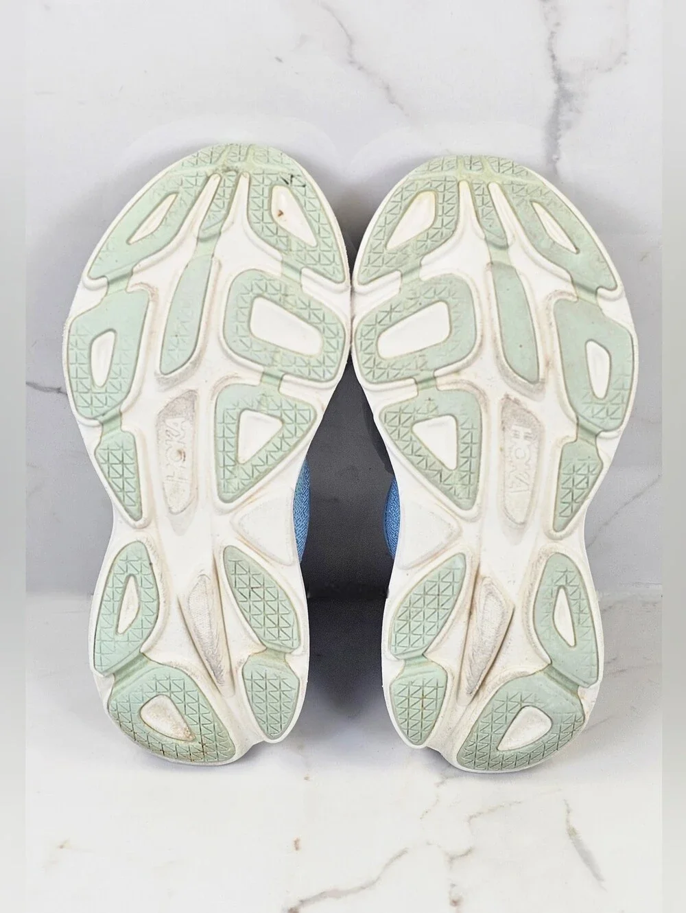 HOKA One One Women's Bondi 8 Running Shoes in Ice Water / Bellwether Blue